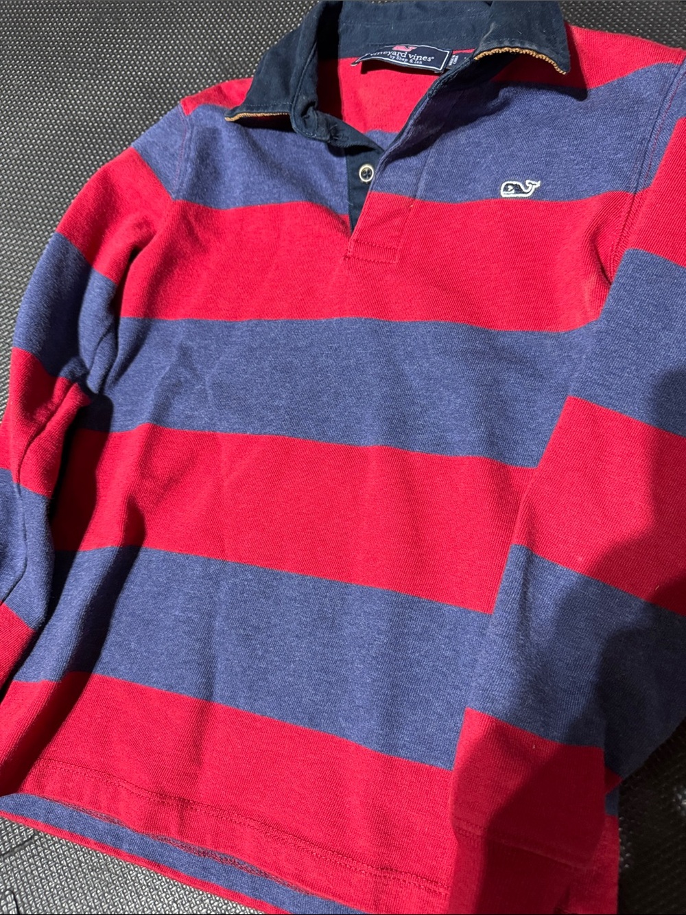 Vineyard Vines Red & Navy Striped Rugby Top boys size 7